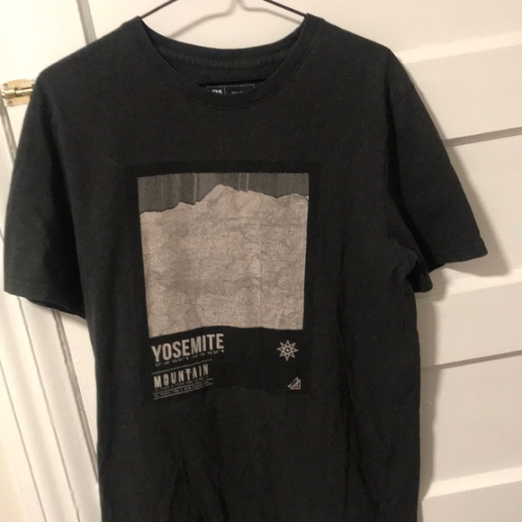 Le 31 organic cotton Yosemite Mountain tee shirt super cool! - Picture 2 of 3